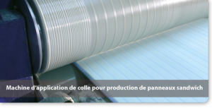 Machine d'application de colle pour production de panneaux sandwich